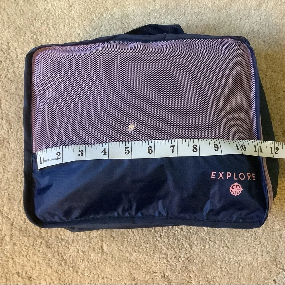NWT! Set of 3 Zippered Mesh Cubes